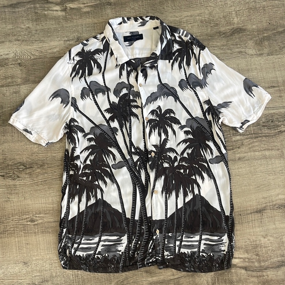 AllSaints Nalu Hawaiian print short sleeve button down